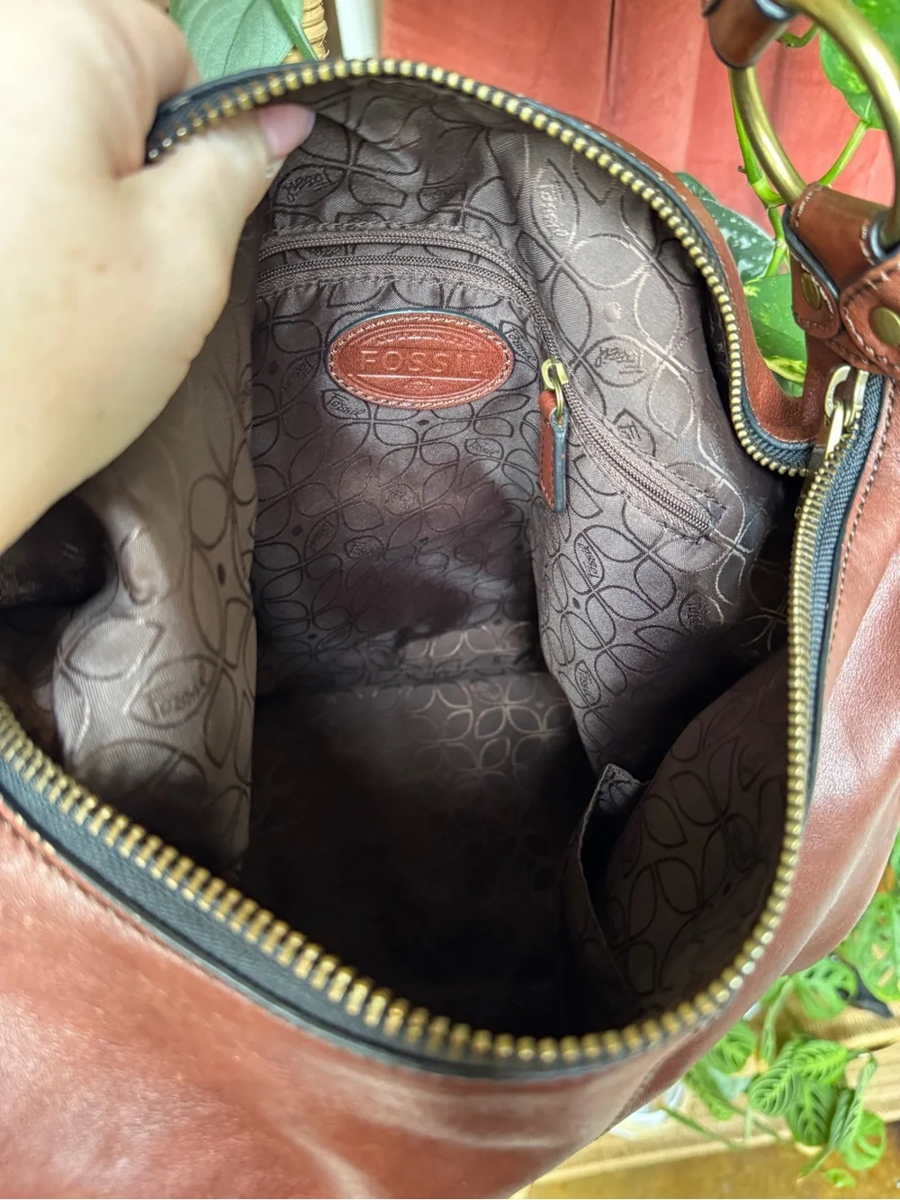 Fossil Maddox Leather Shoulder Bucket Bag - Perfect Condition